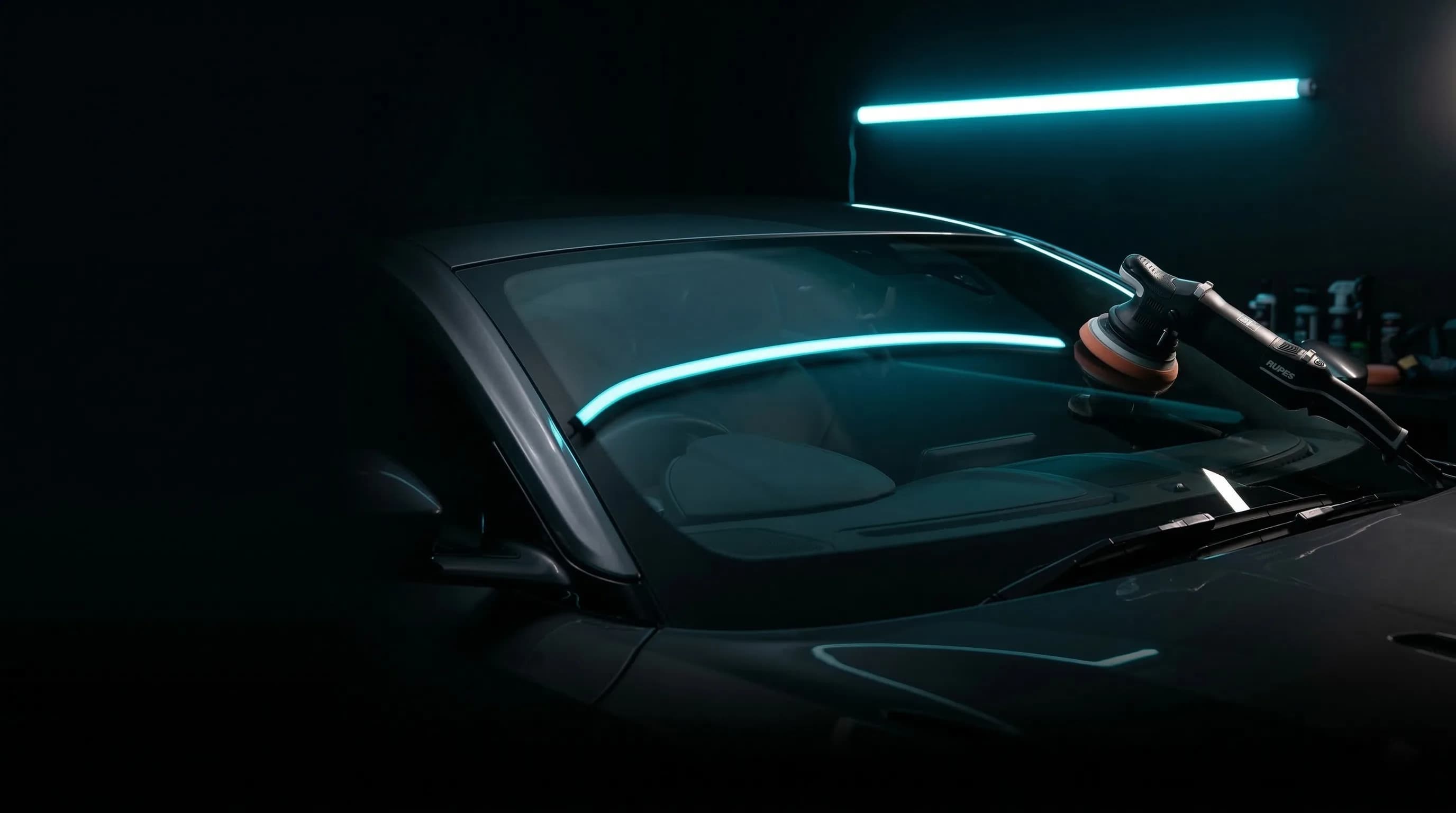 Полировка стёкол автомобиля в Казани