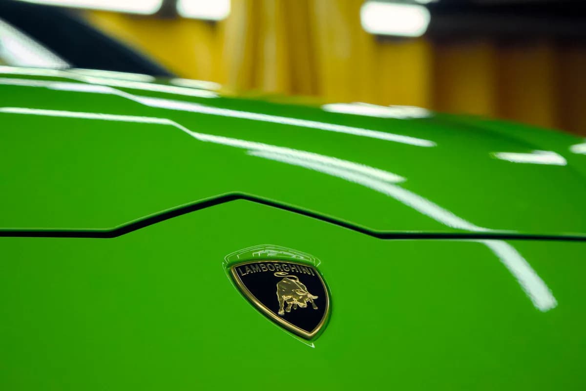 Lamborghini Urus — фото 2