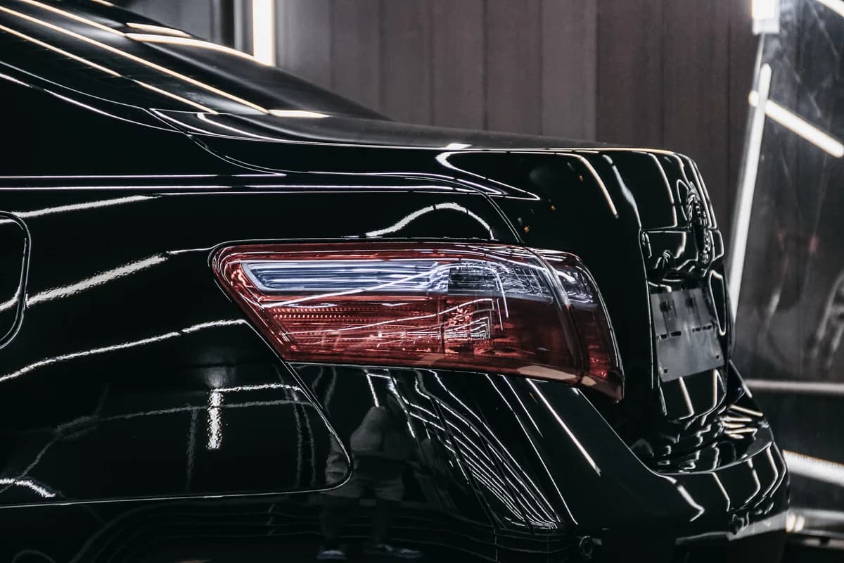 Toyota Camry — фото 2